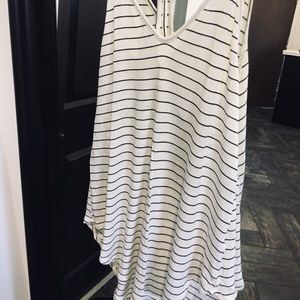 S O L D 🍃 Striped Tank Top